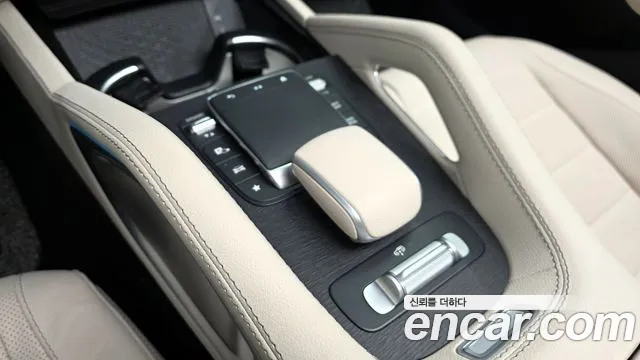 Mercedes-Benz GLE-Class 2024 — фото 18