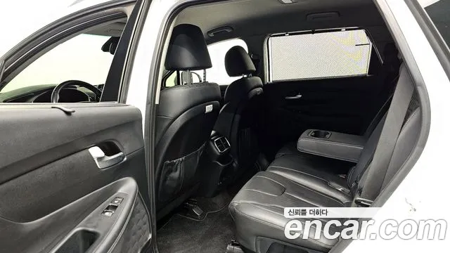 Hyundai Santafe 2020 — фото 12
