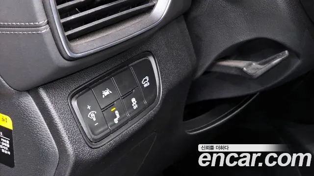 Hyundai Santafe 2020 — фото 15