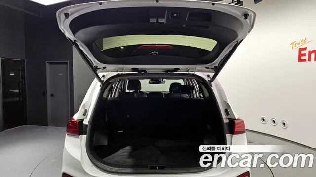 Hyundai Santafe 2020 — фото 20