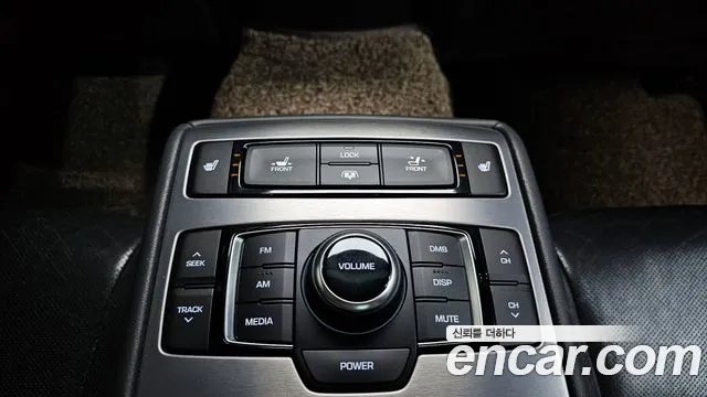 Hyundai Genesis 2015 — фото 18