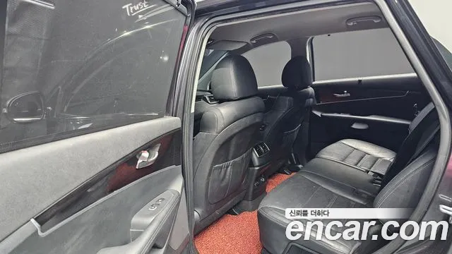 Kia Sorento 2019 — фото 17