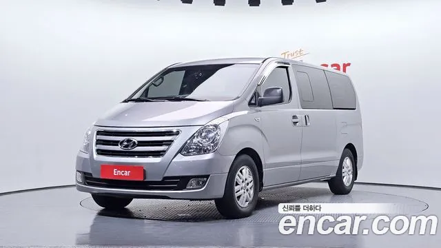 Hyundai Starex 2016 — фото 1