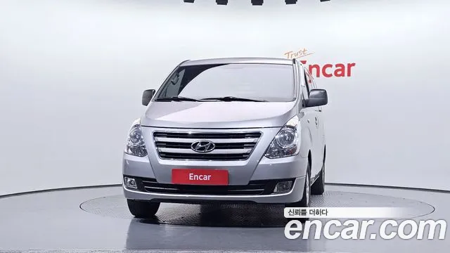 Hyundai Starex 2016 — фото 3