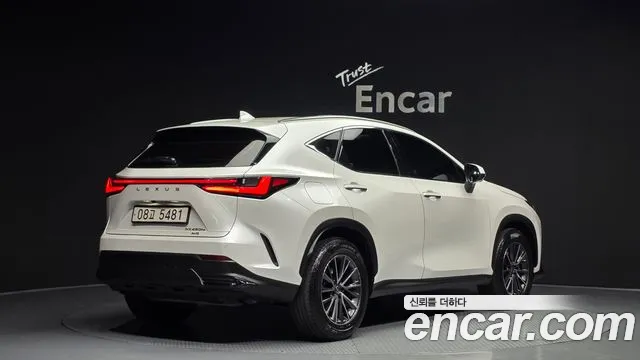 Lexus NX 2025 — фото 2