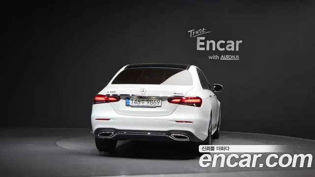 Mercedes-Benz E-Class 2021 — фото 4