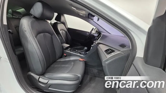 Hyundai Sonata 2018 — фото 10