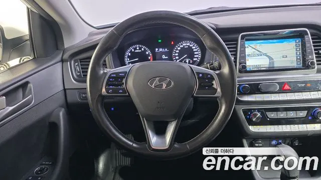 Hyundai Sonata 2018 — фото 14