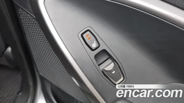 Hyundai Santafe 2016 — фото 19