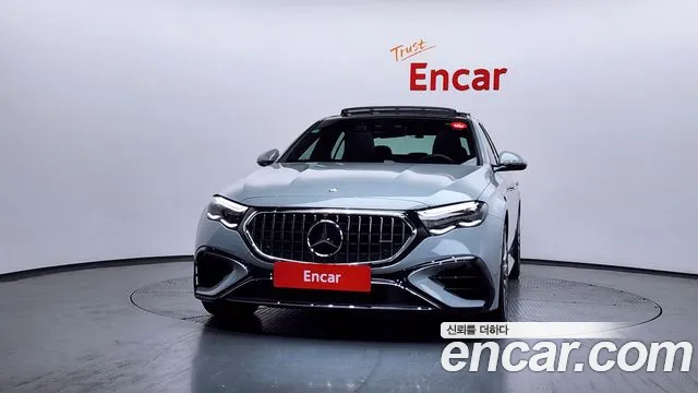 Mercedes-Benz E-Class 2025 — фото 3