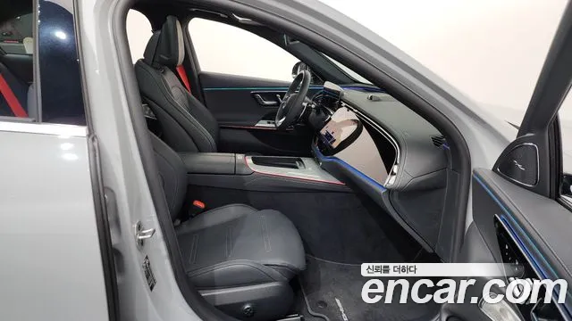 Mercedes-Benz E-Class 2025 — фото 11