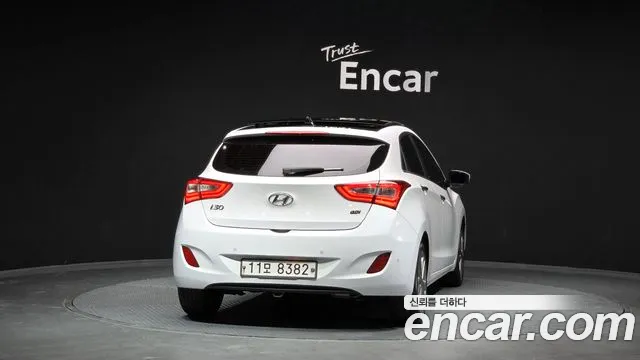 Hyundai i30 2016 — фото 4