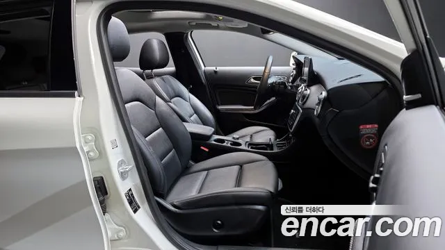 Mercedes-Benz GLA-Class 2017 — фото 10