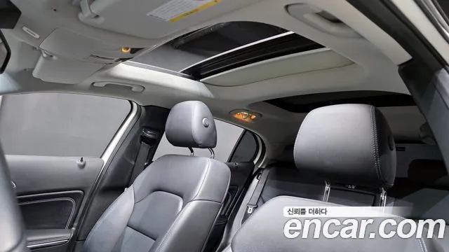 Mercedes-Benz GLA-Class 2017 — фото 19