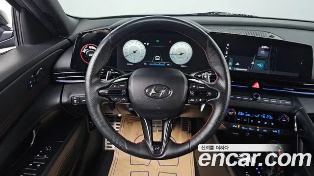 Hyundai AVANTE 2021 — фото 15