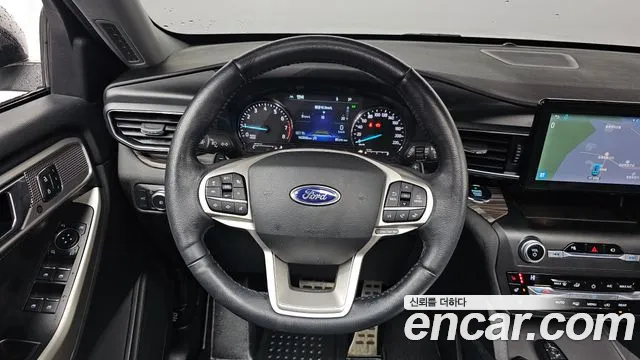 Ford Explorer 2020 — фото 14