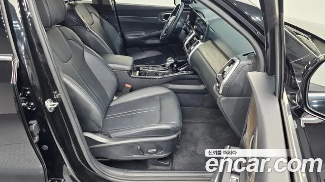 Kia Sorento 2022 — фото 10