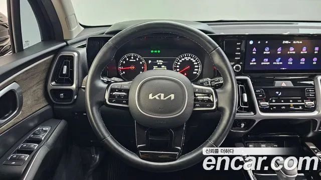 Kia Sorento 2022 — фото 13