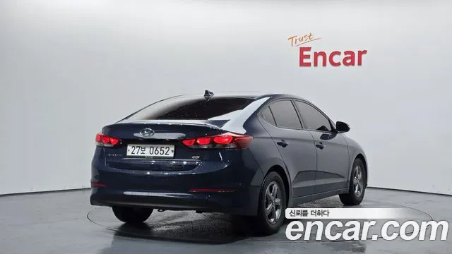 Hyundai AVANTE 2016 — фото 2