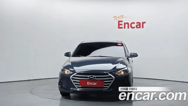 Hyundai AVANTE 2016 — фото 3