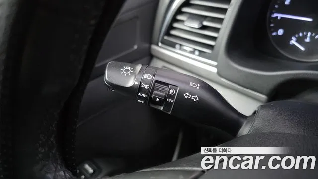 Hyundai AVANTE 2016 — фото 18