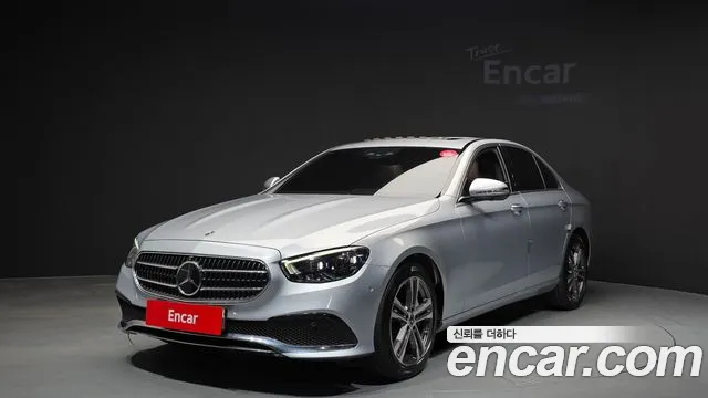 Mercedes-Benz E-Class 2022 — фото 1
