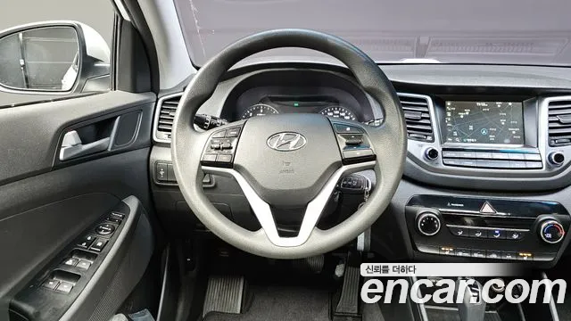 Hyundai Tucson 2016 — фото 13