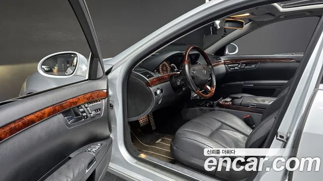 Mercedes-Benz S-Class 2008 — фото 11