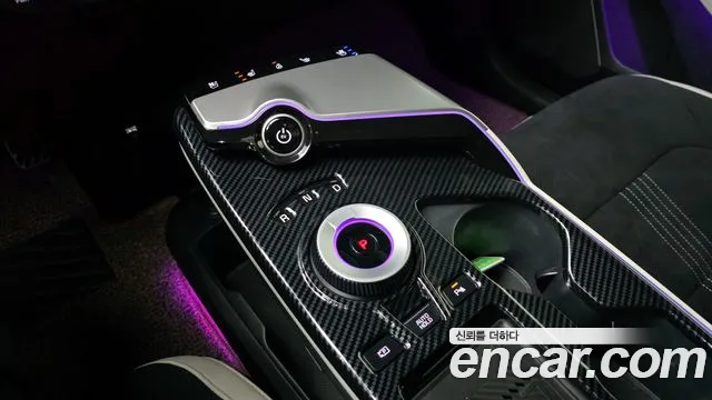 Kia EV6 2022 — фото 9