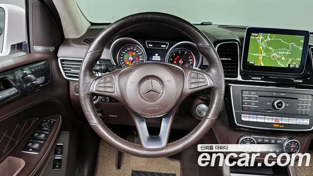Mercedes-Benz GLS-Class 2017 — фото 13