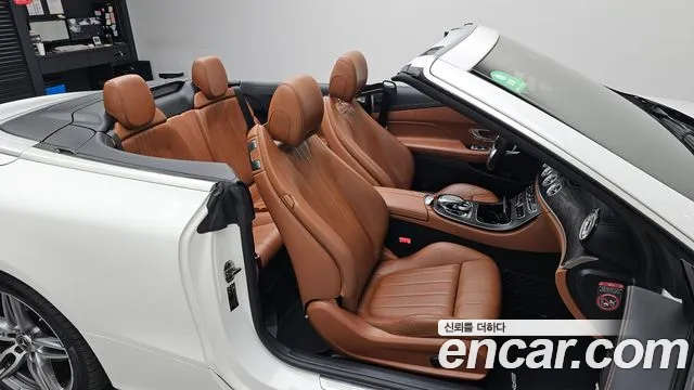 Mercedes-Benz E-Class 2018 — фото 10