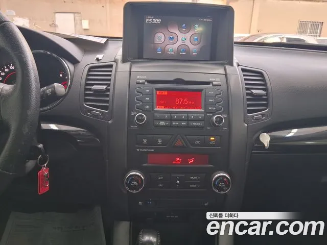 Kia Sorento 2010 — фото 10