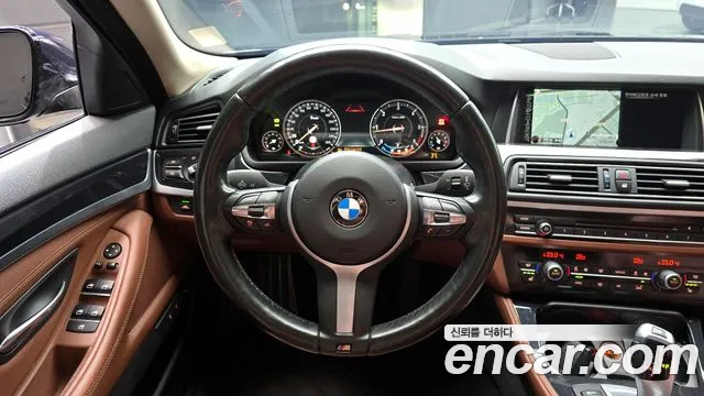 BMW 5-Series 2016 — фото 13
