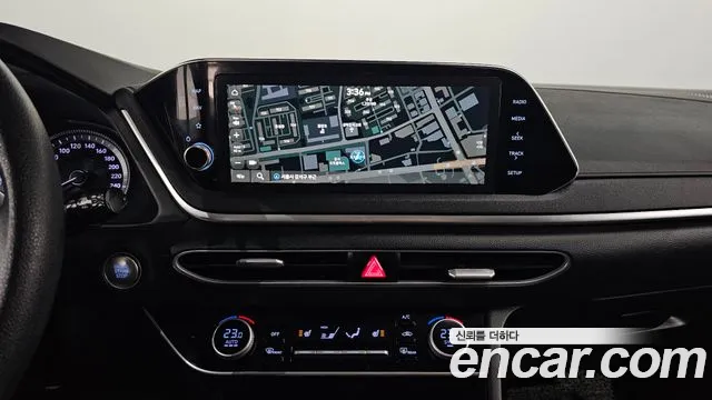 Hyundai Sonata 2020 — фото 14
