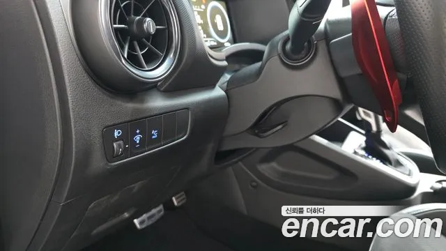 Hyundai Kona 2023 — фото 16