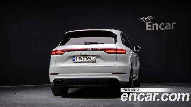 Porsche Cayenne 2019 — фото 4
