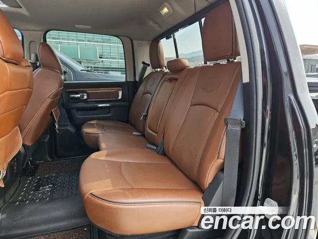 Dodge Ram Pick Up 2014 — фото 11