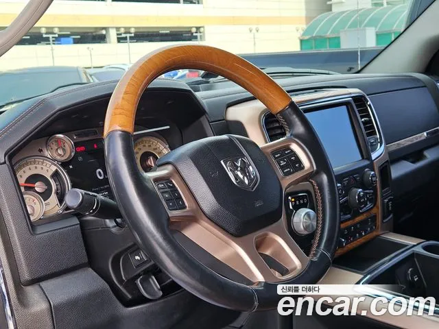 Dodge Ram Pick Up 2014 — фото 16