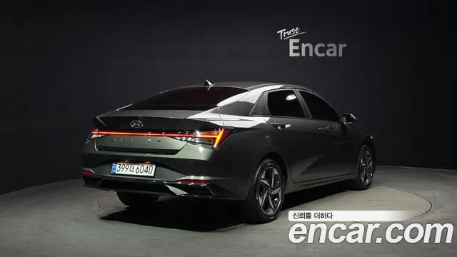 Hyundai AVANTE 2021 — фото 2
