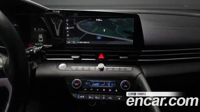 Hyundai AVANTE 2021 — фото 14