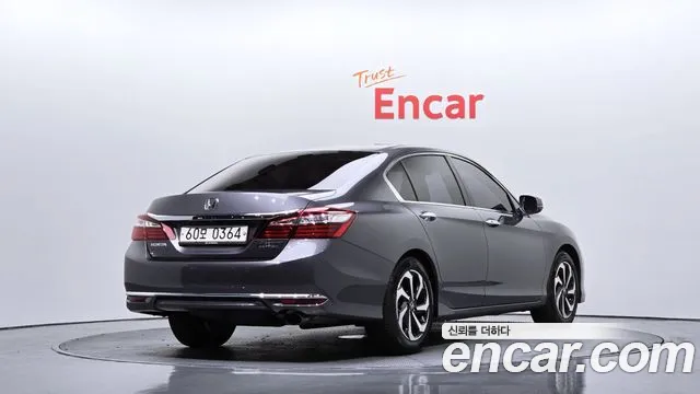 Honda Accord 2016 — фото 2