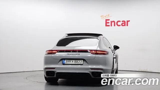 Porsche Panamera 2019 — фото 4