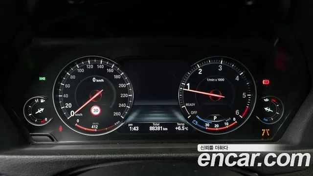 BMW Gran Turismo 2018 — фото 8