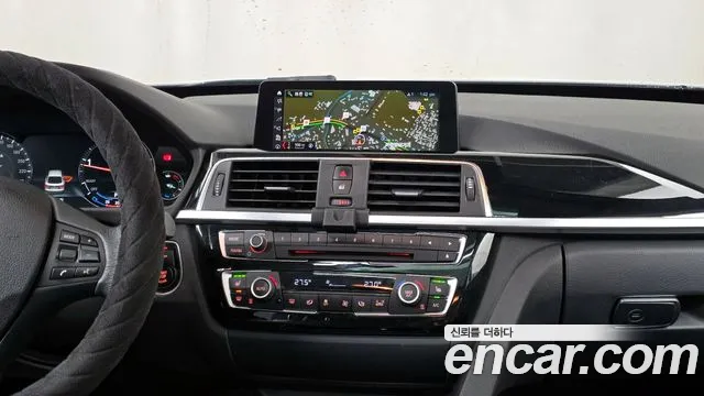 BMW Gran Turismo 2018 — фото 14