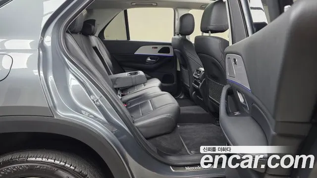 Mercedes-Benz GLE-Class 2020 — фото 12