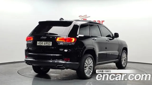 Jeep Cherokee 2018 — фото 2