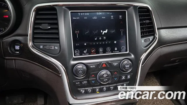 Jeep Cherokee 2018 — фото 16
