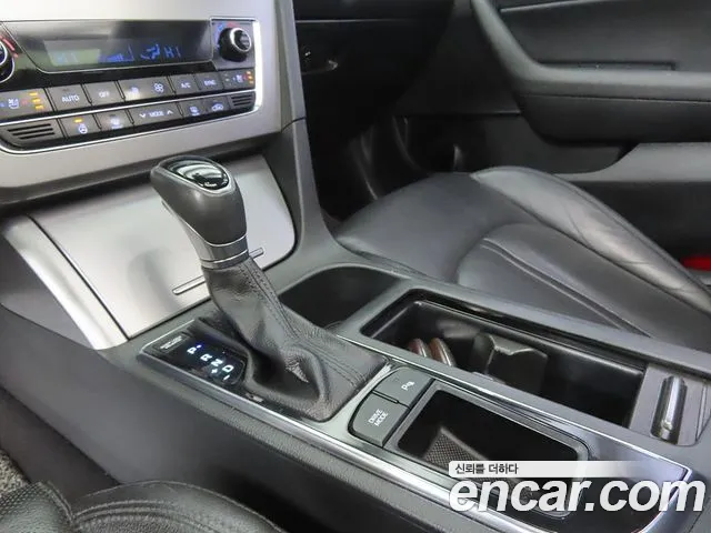 Hyundai Sonata 2016 — фото 11