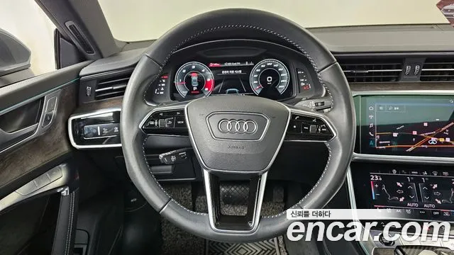 Audi A7 2021 — фото 13