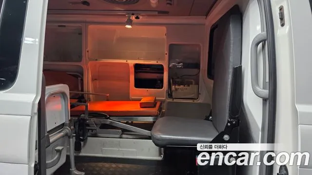 Hyundai Starex 2015 — фото 17